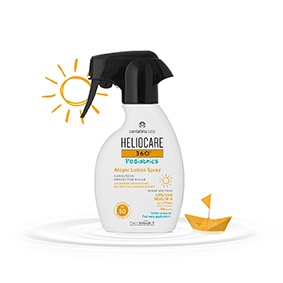 GEVOELIGE KINDERHUID: Heliocare 360° Pediatrics Atopic Lotion Spray SPF50